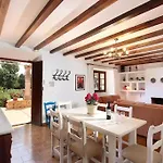 Lovely Mallorquin In By Renthousing