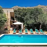 Lovely Mallorquin In By Renthousing Villa Pollença