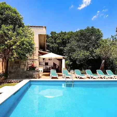 Lovely Mallorquin In By Renthousing Pollença