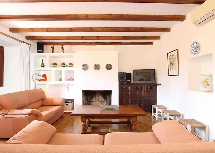 Villa Lovely Mallorquin In By Renthousing *