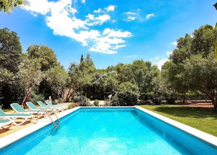 Lovely Mallorquin In By Renthousing * Pollença