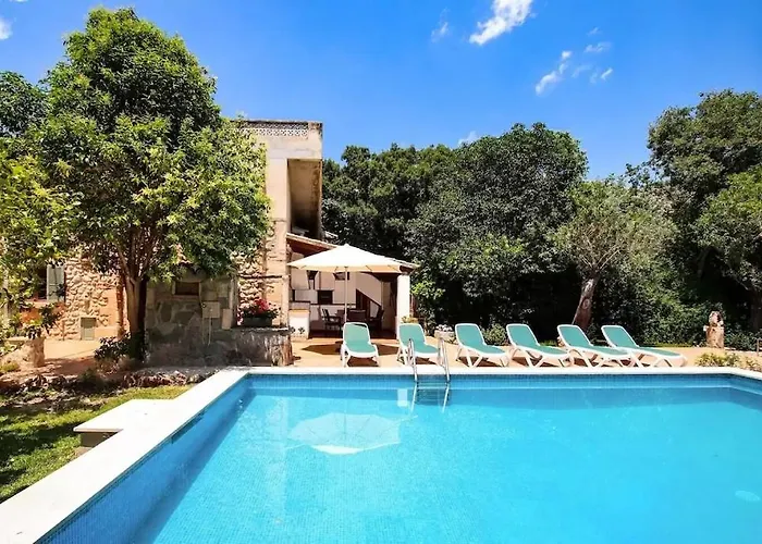 Lovely Mallorquin In By Renthousing Pollença