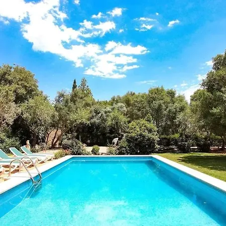 Lovely Mallorquin In By Renthousing * פוינסה