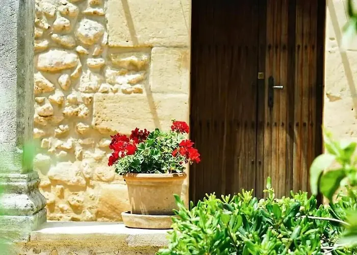 Lovely Mallorquin In By Renthousing