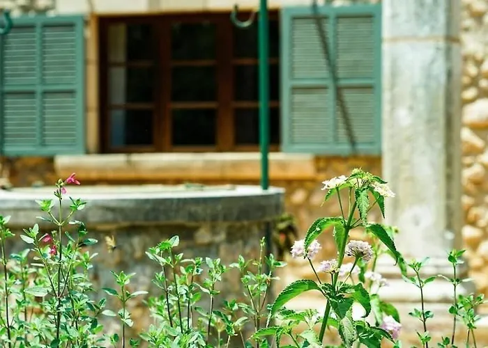 Lovely Mallorquin In By Renthousing Villa *